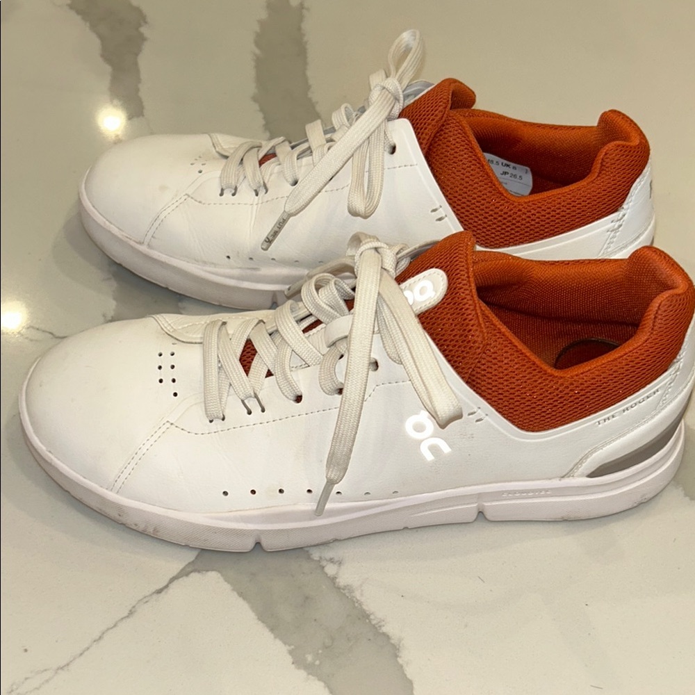 On The Roger Advantage Sneaker in White & Rust 8.5
